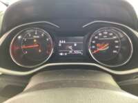 Chevrolet Onix 2025 4p LT L3/1.0 Man  IMG_2104