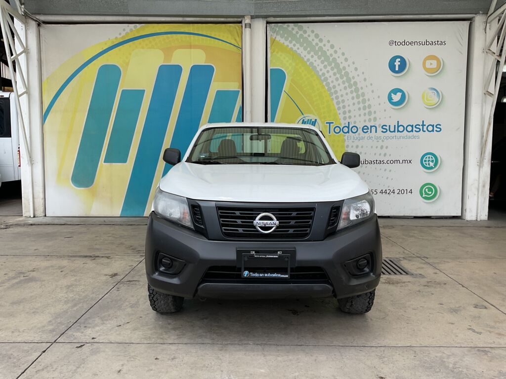 Nissan NP300 Pick Up 2020 2p L4/2.4 Man A/C 2020 Nissan NP300 Pick Up Venta Exteriores 2