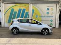 Toyota Prius 2019 5p C Hibrido L4/1.5/Aut 2019 Toyota Prius Venta Exteriores 4