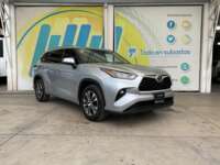 Toyota Highlander 2021 5p XLE V6/3.5 Aut 2021 Toyota Highlander Venta Exteriores 3