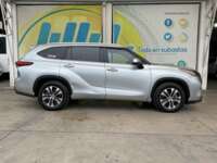 Toyota Highlander 2021 5p XLE V6/3.5 Aut 2021 Toyota Highlander Venta Exteriores 4