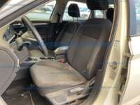 Volkswagen Jetta 2021 4p Trendline L4/1.4/T Aut 2021 Volkswagen Jetta Ingreso Interiores 1