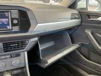 Volkswagen Jetta 2024 4p Trendline L4/1.4/T Tiptronic 2024 Volkswagen Jetta Ingreso Interiores 15