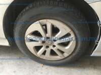 Toyota Prius 2017 5p Base Híbrido L4/1.8 Aut  2017 Toyota Prius Ingreso Llantas 0