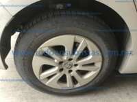 Toyota Prius 2017 5p Base Híbrido L4/1.8 Aut  2017 Toyota Prius Ingreso Llantas 3