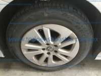 Toyota Prius 2017 5p Base Híbrido L4/1.8 Aut  2017 Toyota Prius Ingreso Llantas 9