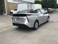 Toyota Prius 2017 5p Base Híbrido L4/1.8 Aut  2017 Toyota Prius Venta Exteriores 5
