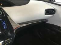 Toyota Prius 2017 5p Base Híbrido L4/1.8 Aut  2017 Toyota Prius Venta Interiores 11