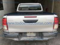 Toyota Hilux 2019 4p Doble Cabina Base L4/2.7 Man  2019 Toyota Hilux Ingreso Cajuela 0