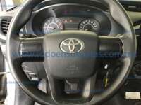 Toyota Hilux 2019 4p Doble Cabina Base L4/2.7 Man  2019 Toyota Hilux Ingreso Interiores 7