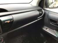Toyota Hilux 2019 4p Doble Cabina Base L4/2.7 Man  2019 Toyota Hilux Venta Interiores 10