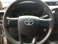 Toyota Hilux 2019 4p Doble Cabina Base L4/2.7 Man  2019 Toyota Hilux Ingreso Interiores 7