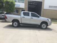 Toyota Hilux 2019 4p Doble Cabina Base L4/2.7 Man  2019 Toyota Hilux Venta Exteriores 4