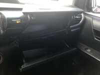 Toyota Hilux 2019 4p Doble Cabina Base L4/2.7 Man  2019 Toyota Hilux Venta Interiores 8