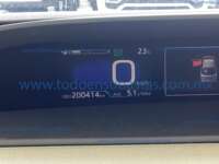 Toyota Prius 2017  2017 Toyota Prius Ingreso Interiores 4