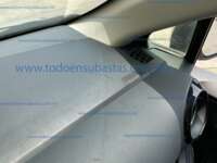 Toyota Prius 2018  2018 Toyota Prius Ingreso Interiores 19