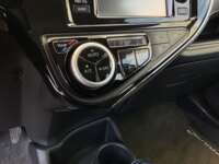 Toyota Prius 2018 5p C Híbrido L4/1.5 Aut 2018 Toyota Prius Venta Interiores 11