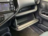 Toyota Prius 2018 5p C Híbrido L4/1.5 Aut 2018 Toyota Prius Venta Interiores 19