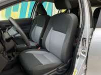 Toyota Prius 2018 5p C Híbrido L4/1.5 Aut 2018 Toyota Prius Venta Interiores 21