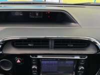 Toyota Prius 2018 5p C Híbrido L4/1.5 Aut 2018 Toyota Prius Venta Interiores 8