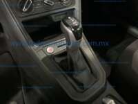 Volkswagen Polo 2024 5p Comfortline L3/1.0/T Aut 2024 Volkswagen Polo Ingreso Interiores 12