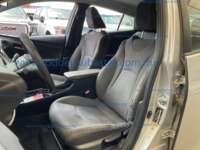 Toyota Prius 2017  2017 Toyota Prius Ingreso Interiores 1