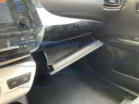 Toyota Prius 2017  2017 Toyota Prius Ingreso Interiores 16
