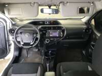 Toyota Prius 2021 5p Prius C L4/1.5 Aut 2021 Toyota Prius Venta Interiores 23