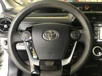 Toyota Prius 2021 5p Prius C L4/1.5 Aut 2021 Toyota Prius Venta Interiores 9