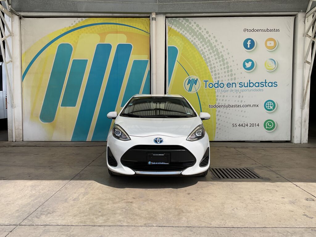 Toyota Prius 2021 5p Prius C L4/1.5 Aut 2021 Toyota Prius Venta Exteriores 2