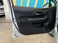 Toyota Prius 2018 5p C Híbrido L4/1.5 Aut 2018 Toyota Prius Venta Interiores 20