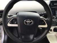 Toyota Prius 2017  2017 Toyota Prius Venta Interiores 9