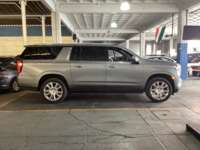 Chevrolet Suburban 2024  IMG_7674