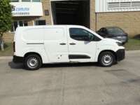 Peugeot Partner 2021 5p L4/1.6/T Diesel Man 2021 Peugeot Partner Venta Exteriores 4
