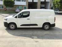 Peugeot Partner 2021 5p L4/1.6/T Diesel Man 2021 Peugeot Partner Venta Exteriores 8