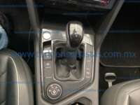 Volkswagen Tiguan 2023 5p R-Line L4/2.0/T DSG 2023 Volkswagen Tiguan Ingreso Interiores 14