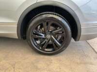 Volkswagen Tiguan 2023 5p R-Line L4/2.0/T DSG 2023 Volkswagen Tiguan Venta Llantas 4