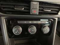 Volkswagen Taos 2024 5p Comfortline Plus L4/1.4/T Tiptronic 2024 Volkswagen Taos Venta Interiores 12