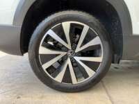 Volkswagen Taos 2024 5p Highline L4/1.4/T Tiptronic 2024 Volkswagen Taos Venta Llantas 7
