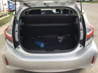 Toyota Prius 2018 5p C Híbrido L4/1.5 Aut 2018 Toyota Prius Venta Cajuela 1