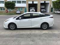 Toyota Prius 2017 5p Base Híbrido L4/1.8 Aut  2017 Toyota Prius Venta Exteriores 8