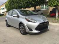 Toyota Prius 2019 5p C Hibrido L4/1.5/Aut 2019 Toyota Prius Venta Exteriores 3