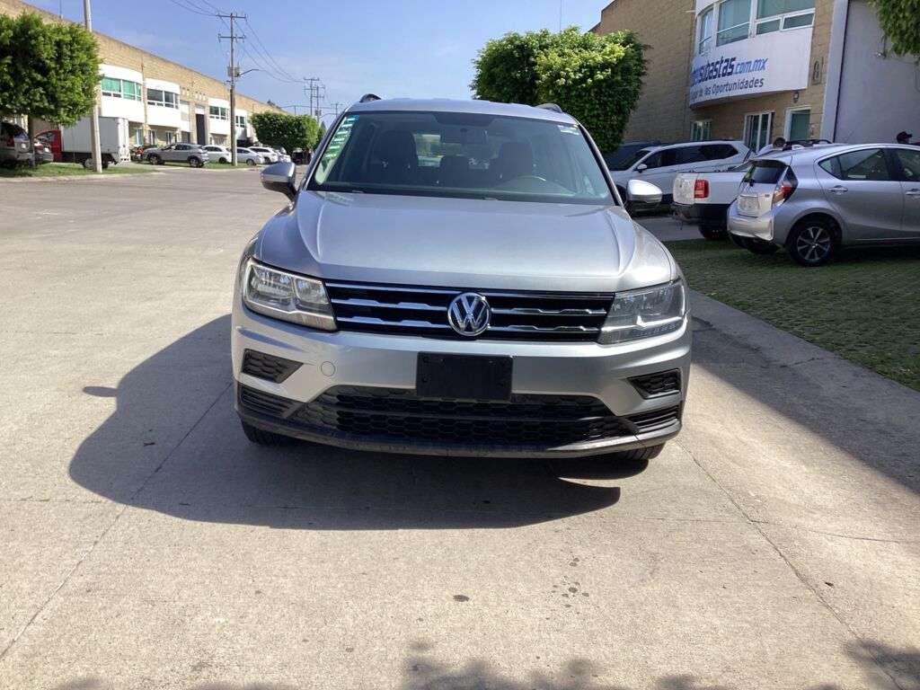 Volkswagen Tiguan 2021 5p Trendline Plus L4/1.4/T DSG 2021 Volkswagen Tiguan Venta Exteriores 2