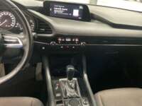Mazda 3 2021 4p Sedán i Sport L4/2.5 Skyactive-Drive 2021 Mazda 3 Venta Interiores 4