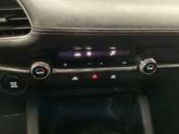 Mazda 3 2021 4p Sedán i Sport L4/2.5 Skyactive-Drive 2021 Mazda 3 Venta Interiores 8