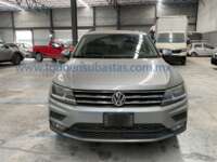 Volkswagen Tiguan 2021 5p Comfortline L4/1.4/T DSG Piel 2021 Volkswagen Tiguan Ingreso Exteriores 1
