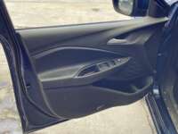 Chevrolet Onix 2023 4p LS L3/1.3 Man IMG_3492