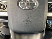 Toyota Prius 2017 5p Base Hibrido L4/1.8 Aut 2017 Toyota Prius Venta Interiores 14