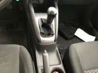 Nissan Versa 2021 4p Sense L4/1.6 Man 2021 Nissan Versa Venta Interiores 13