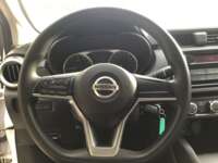 Nissan Versa 2021 4p Sense L4/1.6 Man 2021 Nissan Versa Venta Interiores 8